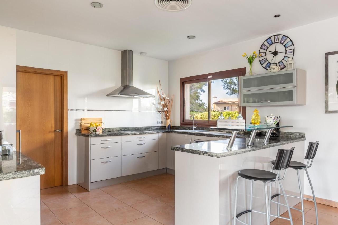 Luxurious Villa Sol De Mallorca Екстериор снимка