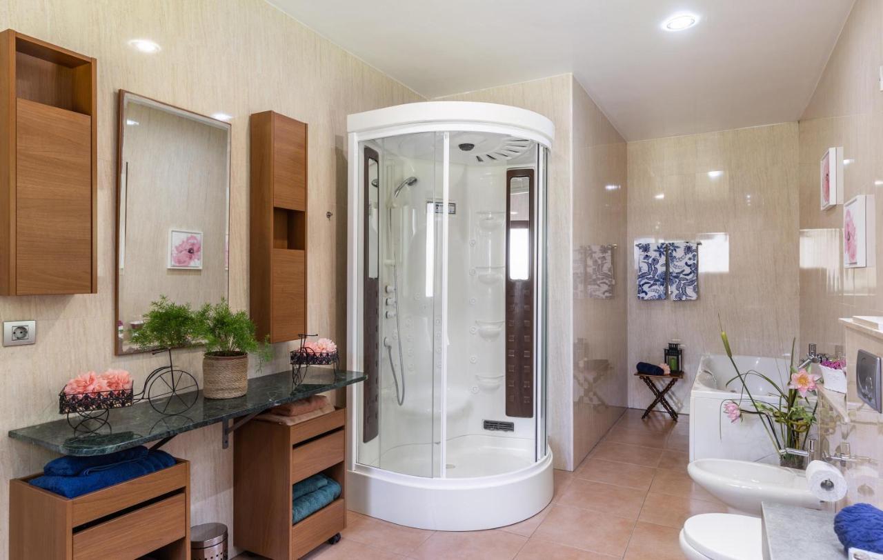 Luxurious Villa Sol De Mallorca Екстериор снимка