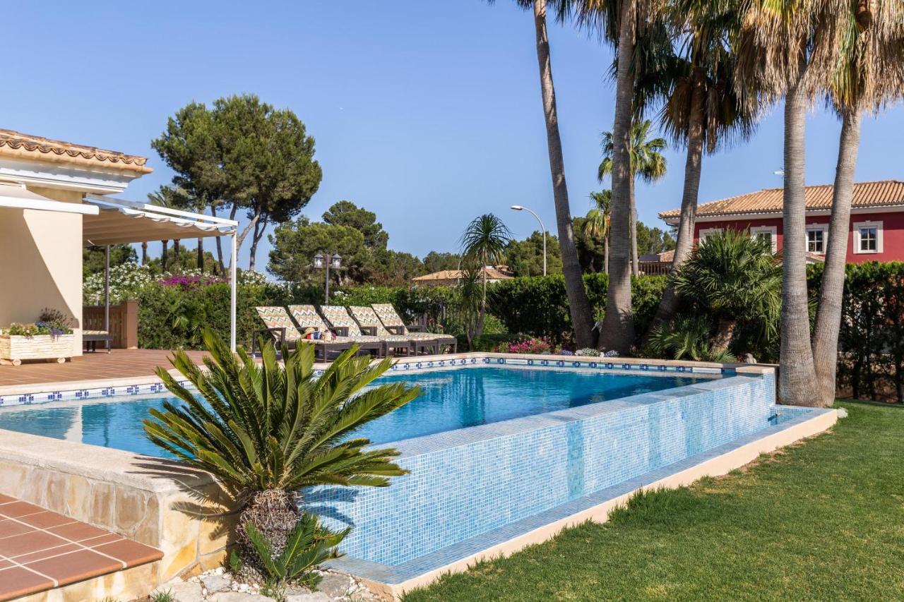 Luxurious Villa Sol De Mallorca Екстериор снимка
